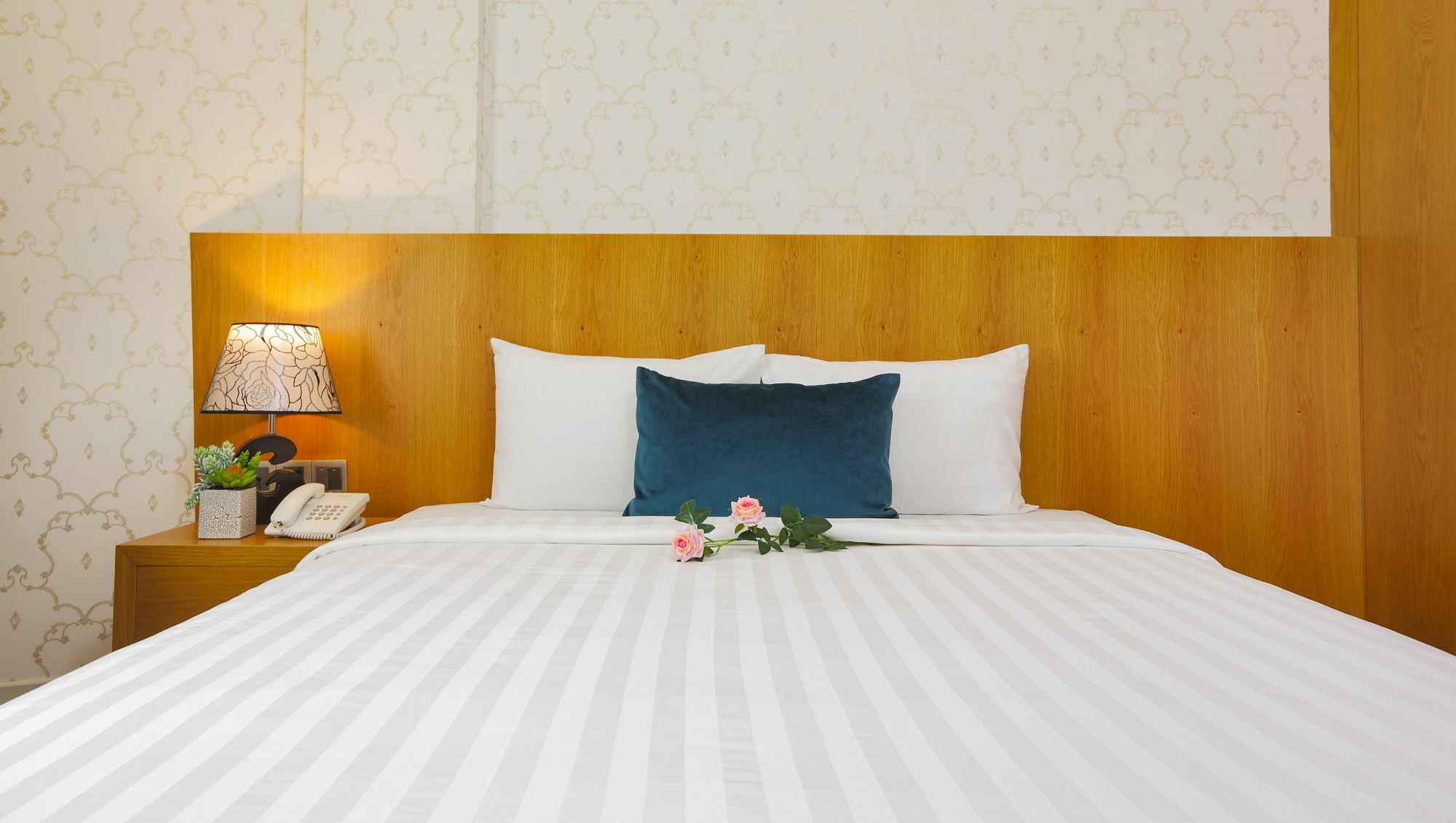 Golda Hotel Ho Chi Minh City Bagian luar foto